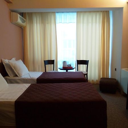 Hotel Sezoni South Burgas Extérieur photo